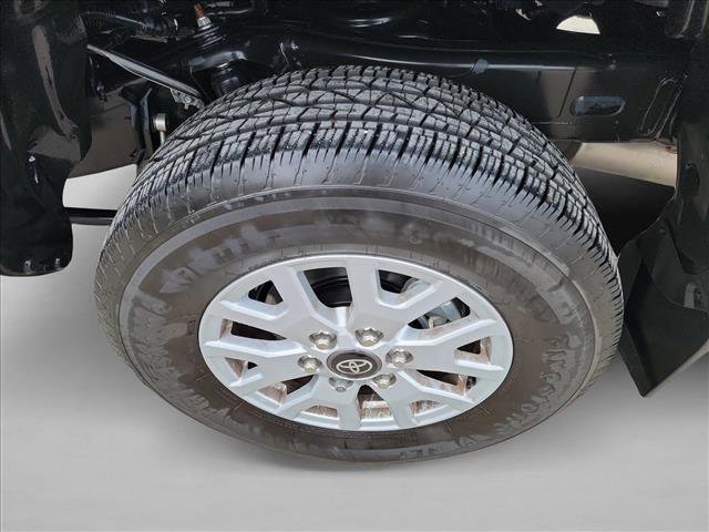 Used 2024 Toyota Tacoma SR5 image 12