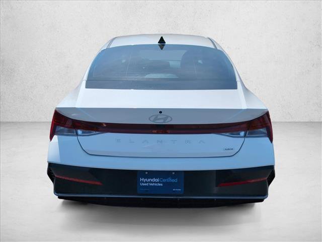 Certified 2025 Hyundai Elantra Limited FWD image 6