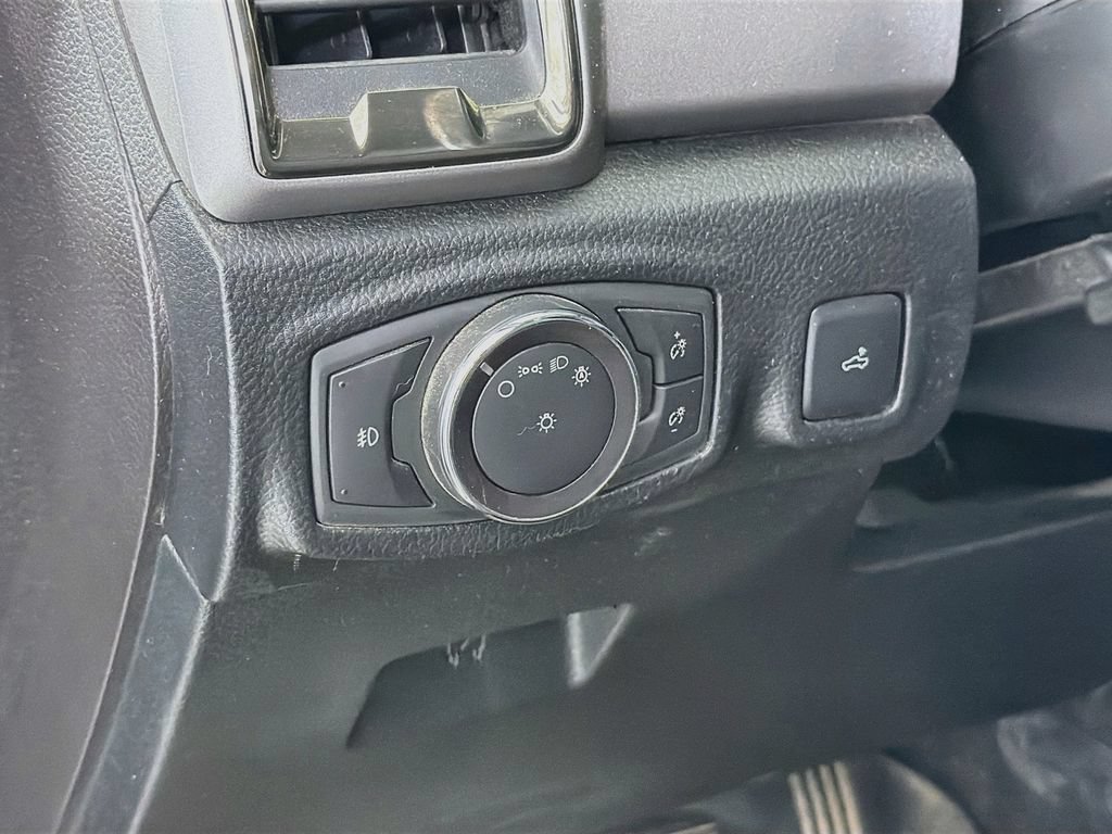 Used 2019 Ford Ranger XLT w/ Equipment Group 301A Mid AWD/4WD image 13