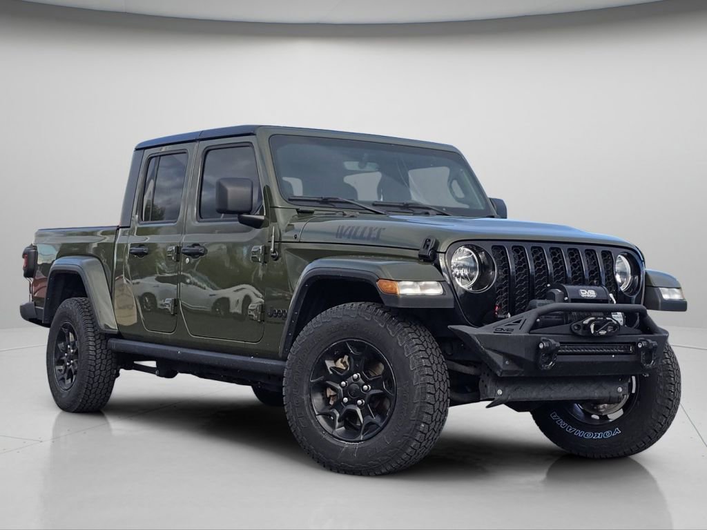 Used 2023 Jeep Gladiator Sport AWD/4WD image 2