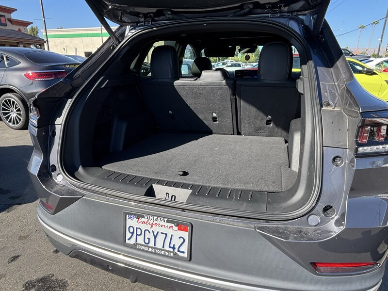 Used 2023 VinFast VF 8 Plus AWD/4WD image 14