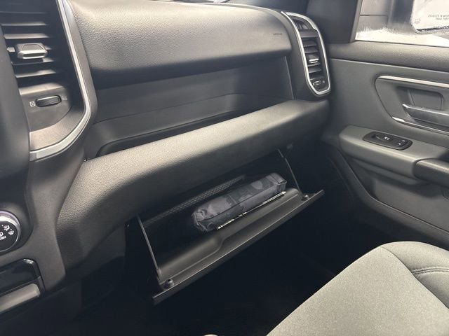 Used 2021 RAM 1500 Big Horn image 35