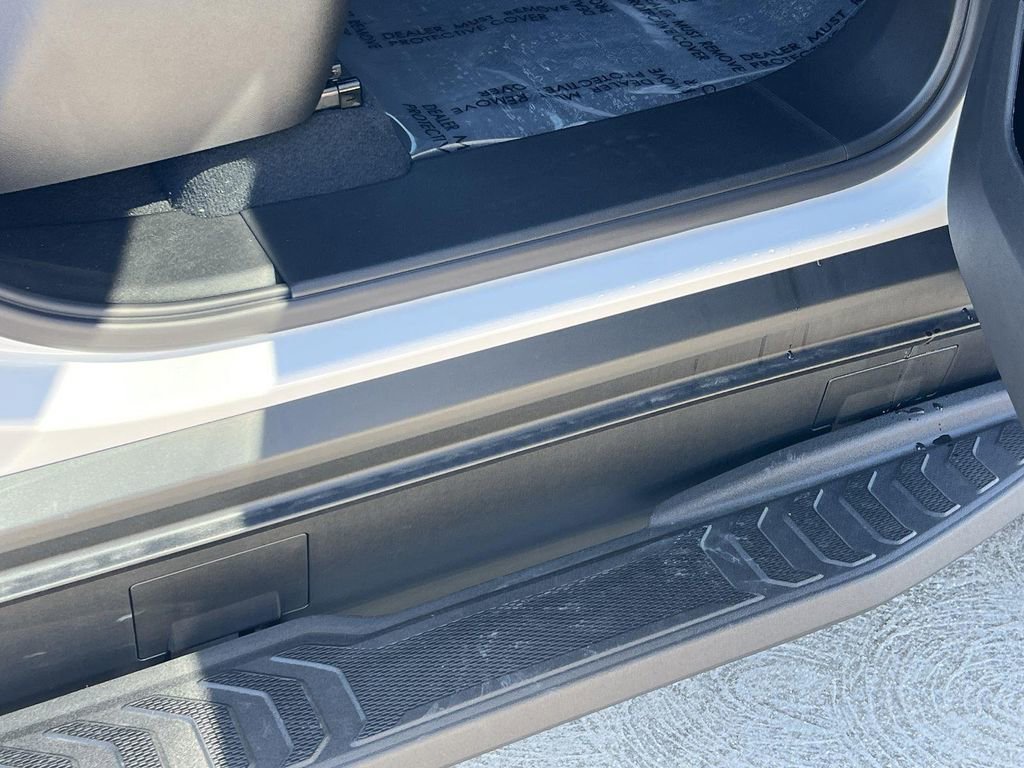 New 2026 GMC Sierra EV Elevation image 32