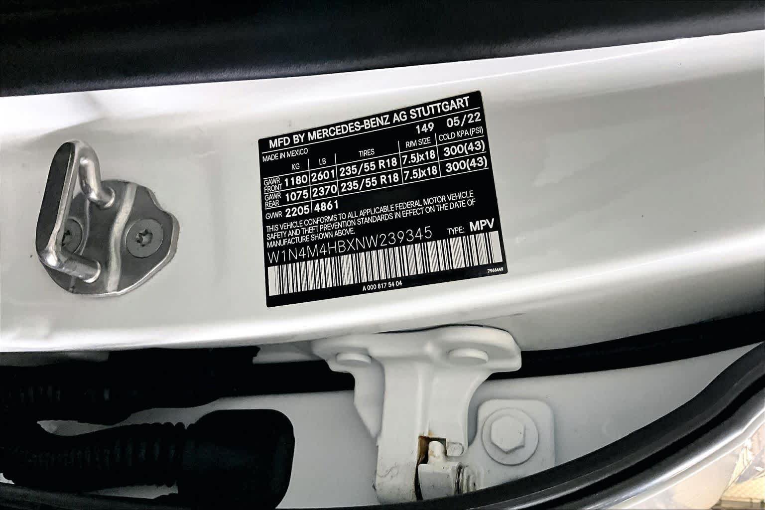 Certified 2022 Mercedes-Benz GLB 250 4MATIC image 32