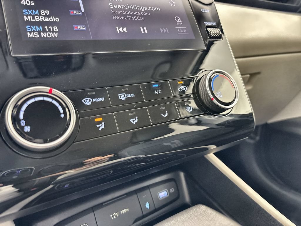 Used 2023 Hyundai Tucson SEL AWD/4WD image 16