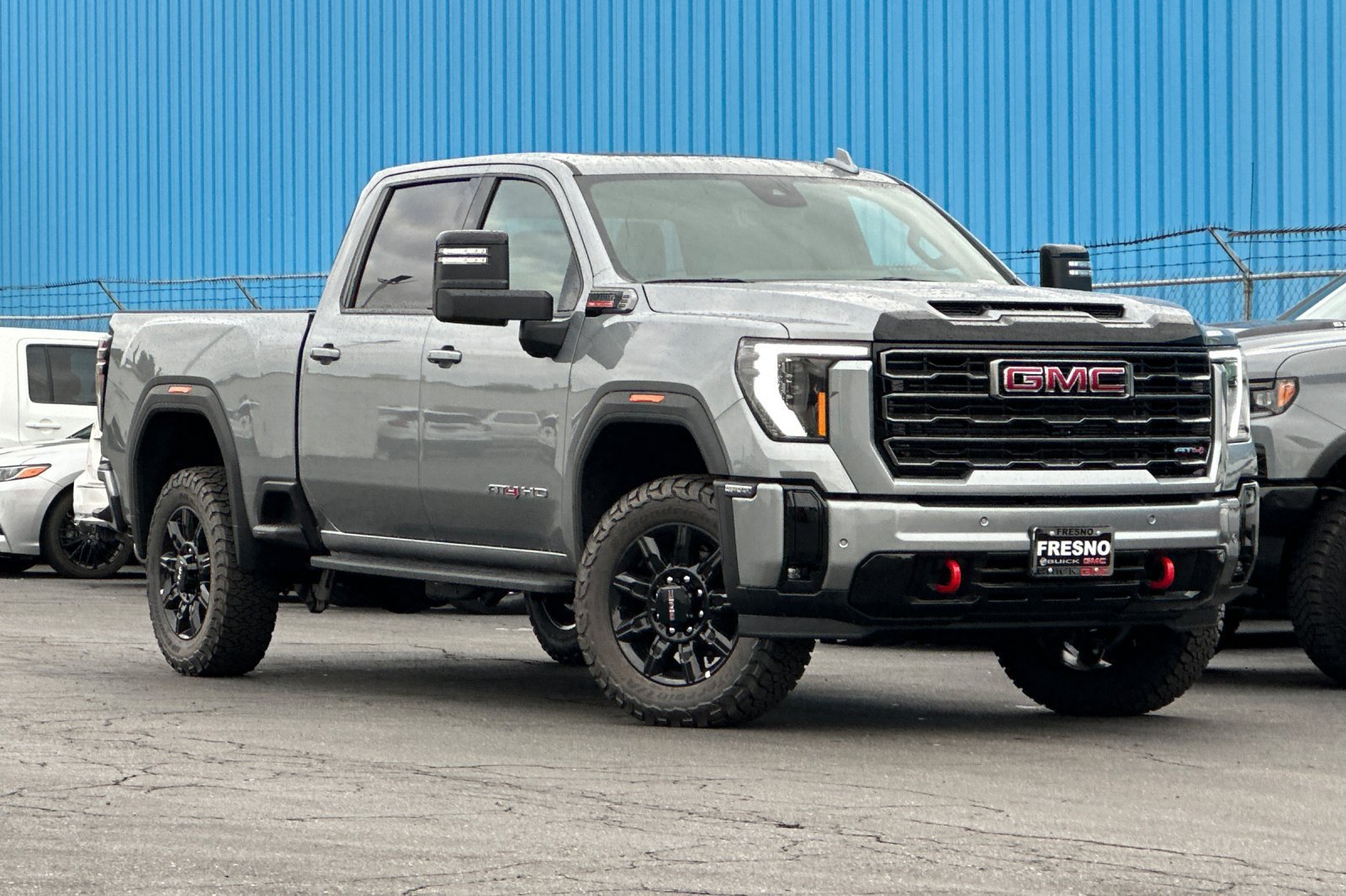 New 2026 GMC Sierra 2500 AT4 w/ AT4 Premium Plus Package AWD/4WD image 2