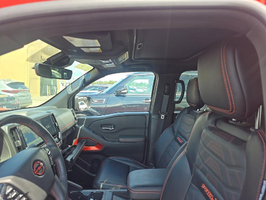 Used 2025 Nissan Murano SL w/ Cargo Package AWD/4WD image 11