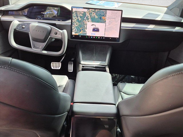 Used 2026 Tesla Model X Plaid AWD/4WD image 15