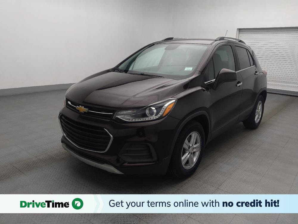 Used 2020 Chevrolet Trax LT w/ Driver Confidence Package FWD image 1