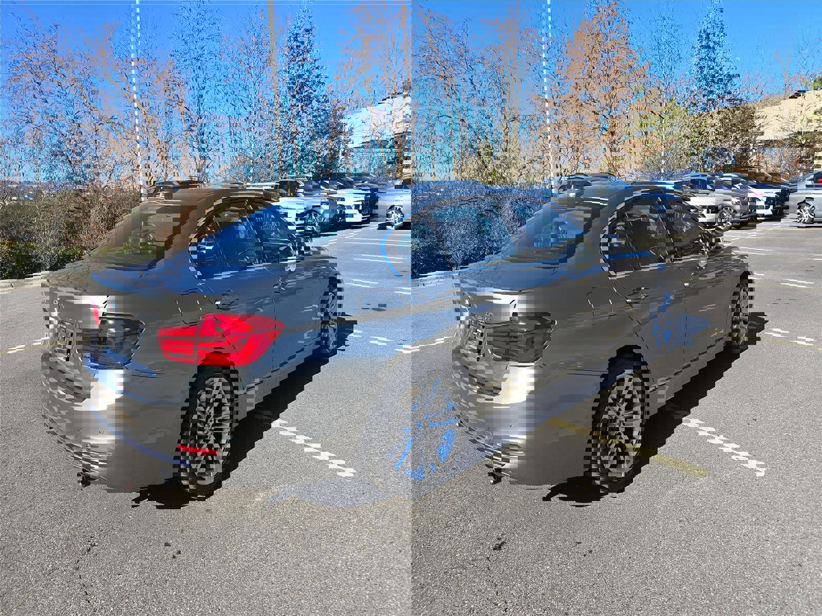 Used 2016 BMW 340i xDrive Sedan image 3