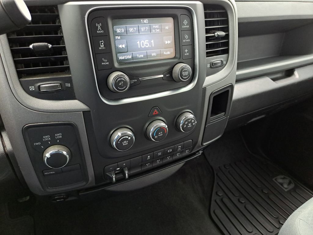 Used 2017 RAM 3500 Tradesman w/ Chrome Appearance Group image 9