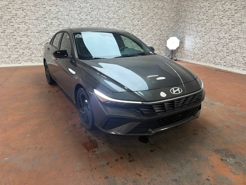 New 2026 Hyundai Elantra SEL Sport
