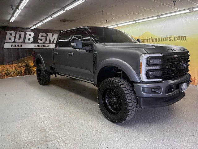 Used 2026 Ford F350 Platinum AWD/4WD image 2
