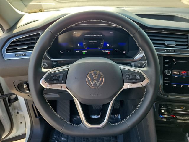 Certified 2024 Volkswagen Tiguan SE FWD image 20