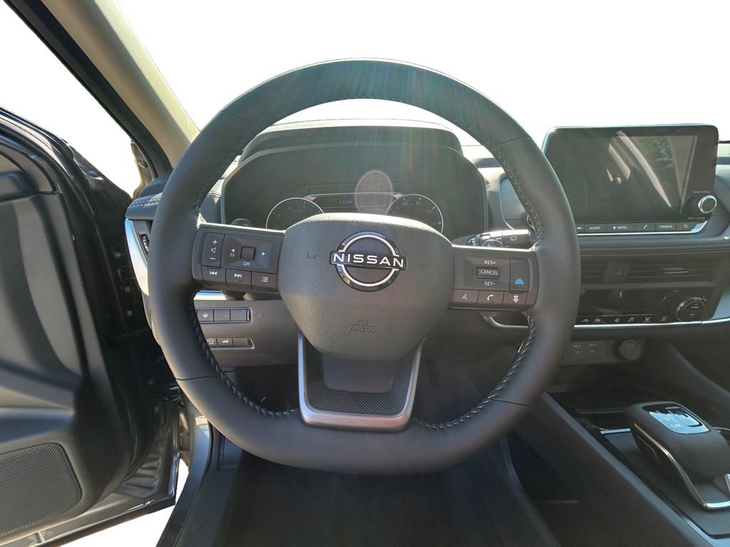 New 2026 Nissan Rogue Dark Armor AWD/4WD image 12