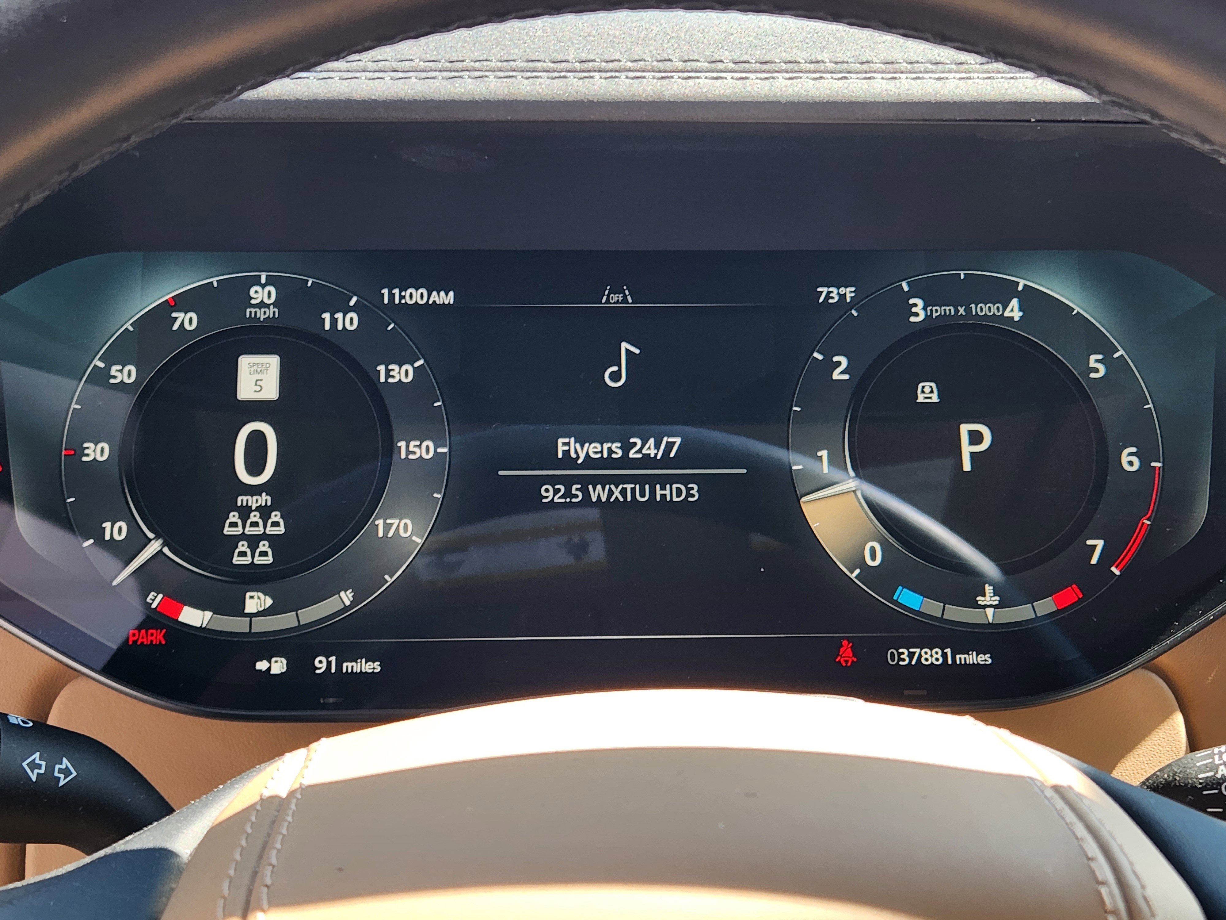 Certified 2024 Land Rover Range Rover Long Wheelbase SE image 19