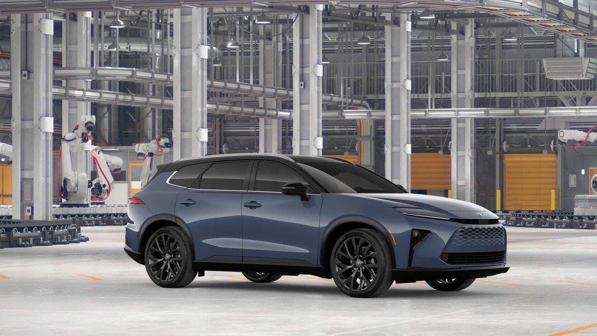 New 2026 Toyota Crown Signia AWD/4WD image 16