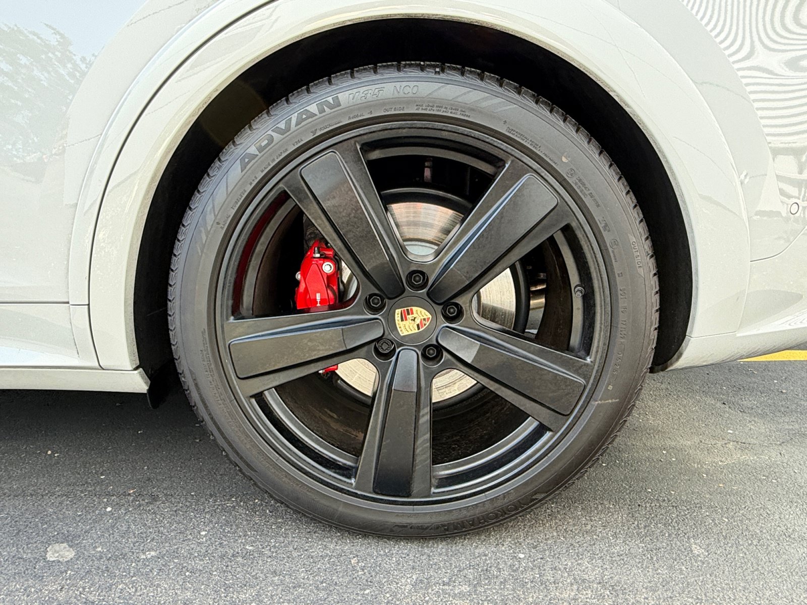 Used 2026 Porsche Cayenne S AWD/4WD image 10