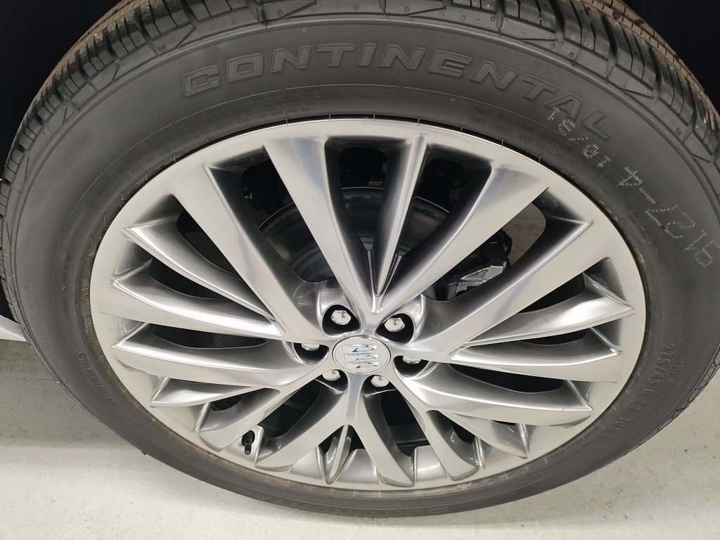 New 2026 Buick Enclave Avenir image 21