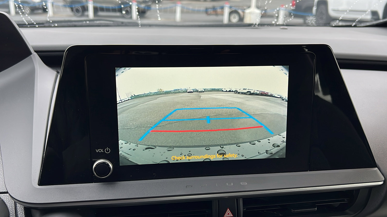 Used 2024 Toyota Prius LE image 22