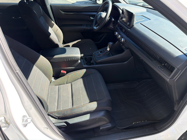 Used 2023 Honda CR-V Sport image 14