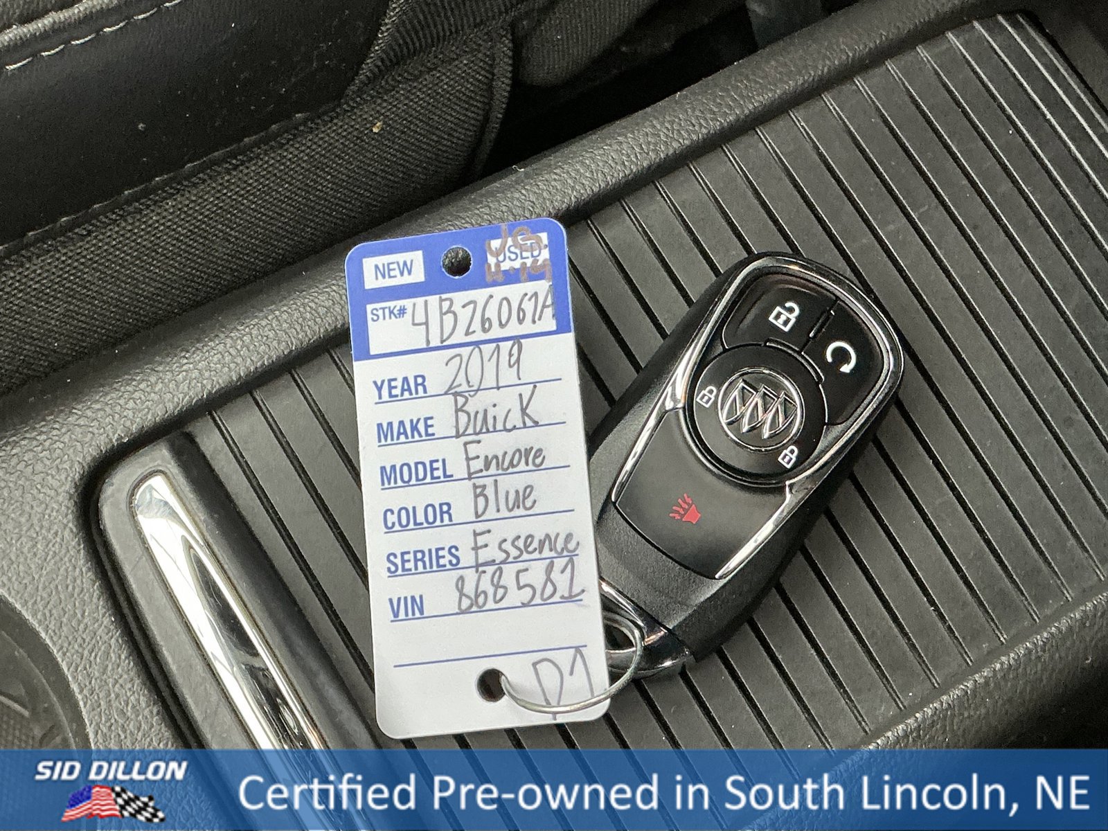 Used 2019 Buick Encore Essence w/ Experience Buick Package image 8