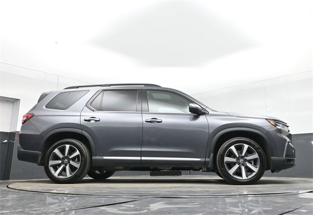 Used 2023 Honda Pilot Elite image 43
