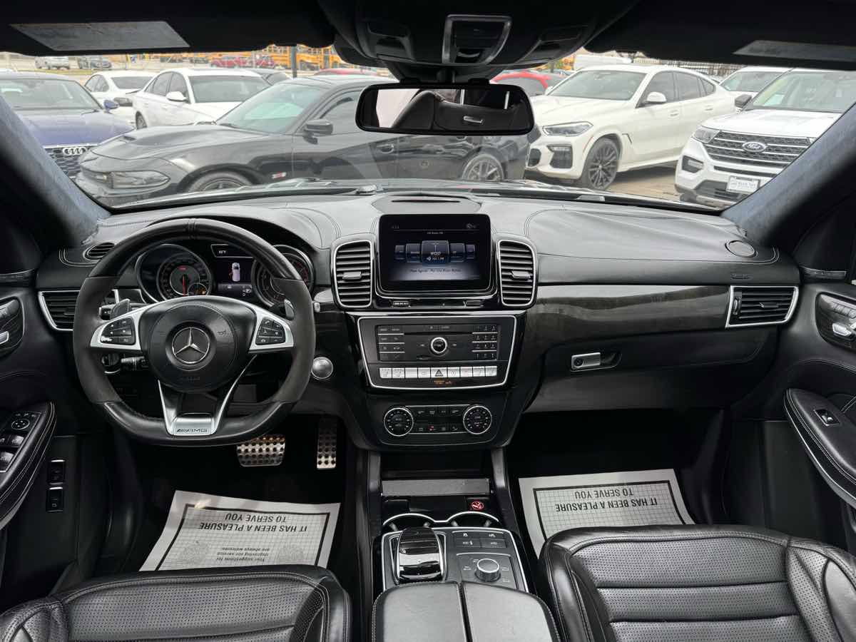 Used 2019 Mercedes-Benz GLS 63 AMG 4MATIC w/ AMG Night Styling Package image 24