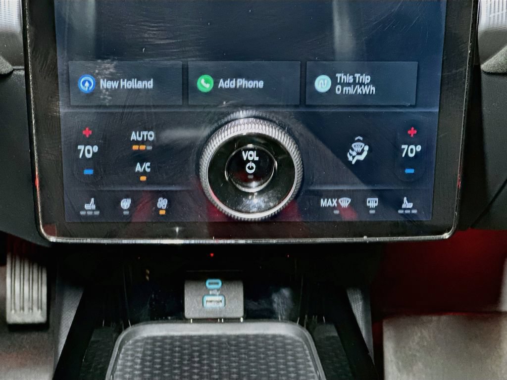 Certified 2022 Ford Mustang Mach-E GT AWD/4WD image 13