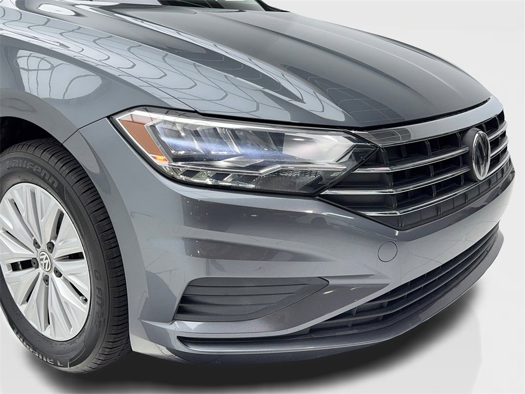 Used 2020 Volkswagen Jetta S image 3