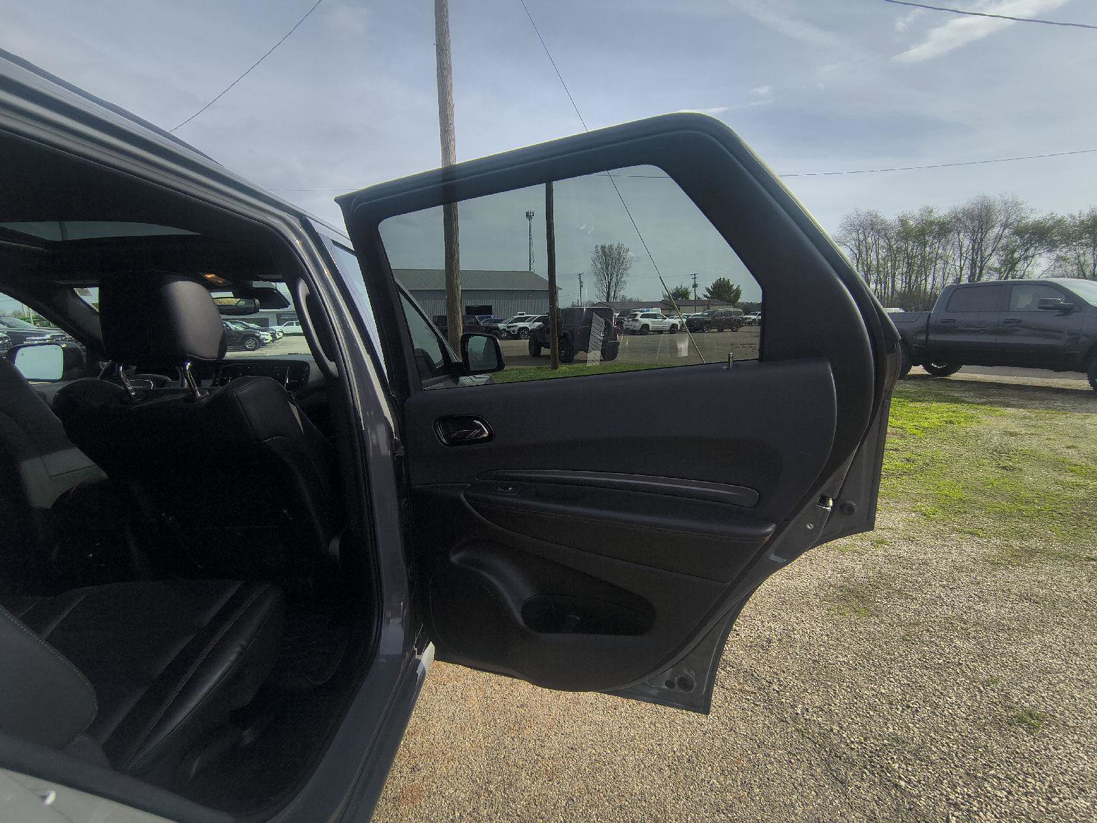 Used 2025 Dodge Durango GT image 30