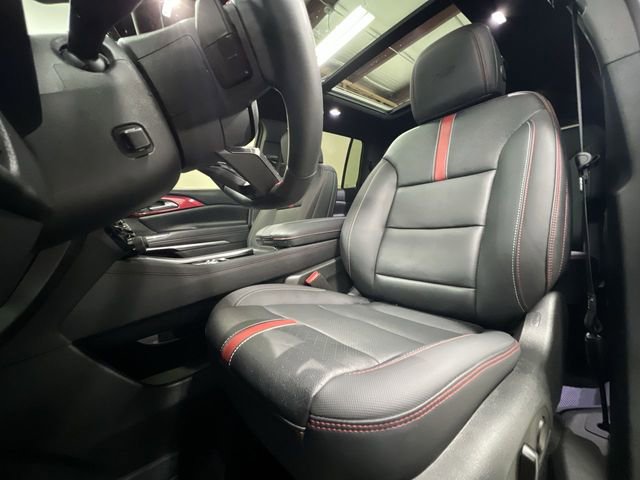 Certified 2025 Chevrolet Traverse RS w/ LPO, Floor Liner Package image 20