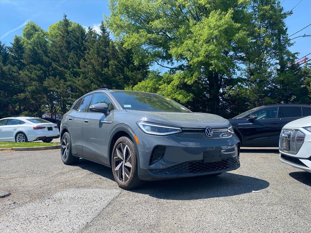Used 2023 Volkswagen ID.4 Pro S image 1