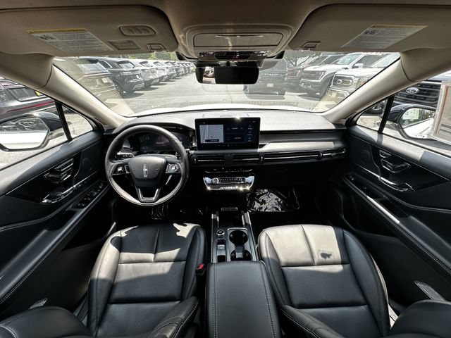 Certified 2024 Lincoln Corsair AWD w/ Equipment Group 101A image 16