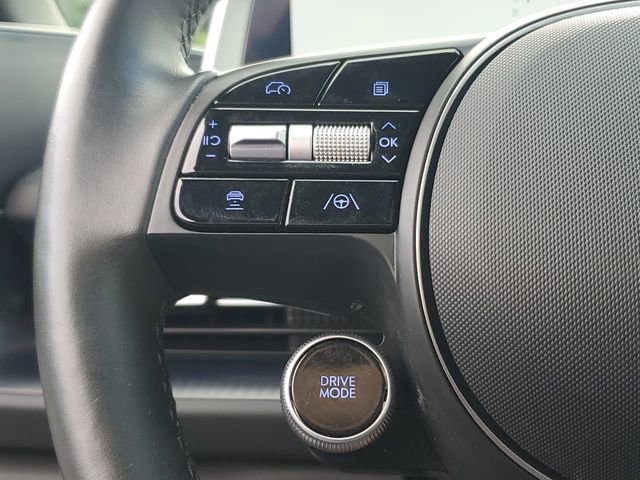 Used 2023 Hyundai Ioniq 6 Limited RWD image 13