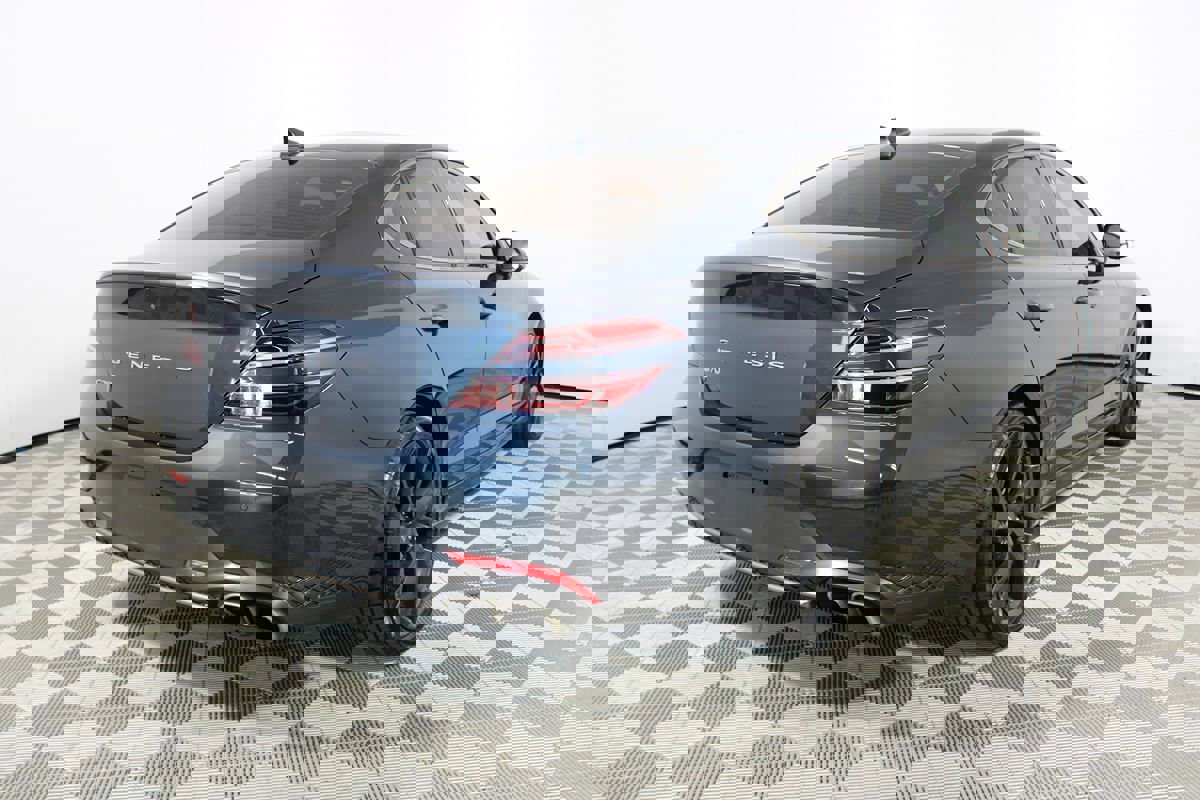 Used 2023 Genesis G70 2.0T w/ Sport Prestige Package image 36