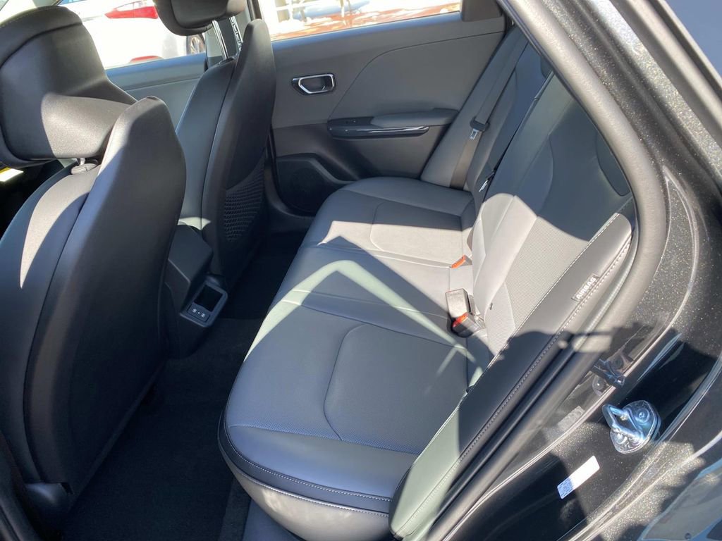 New 2026 Kia K4 EX image 5