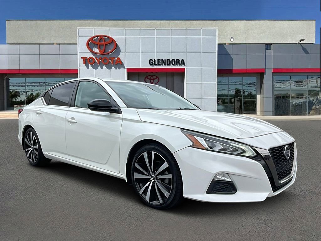 Used 2019 Nissan Altima 2.5 SR w/ SR Premium Package
