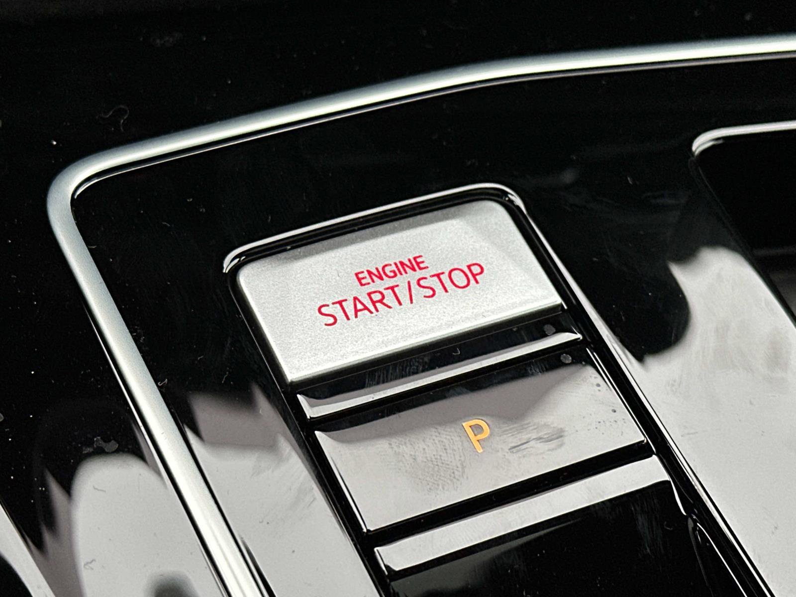 New 2026 Volkswagen GTI SE image 30