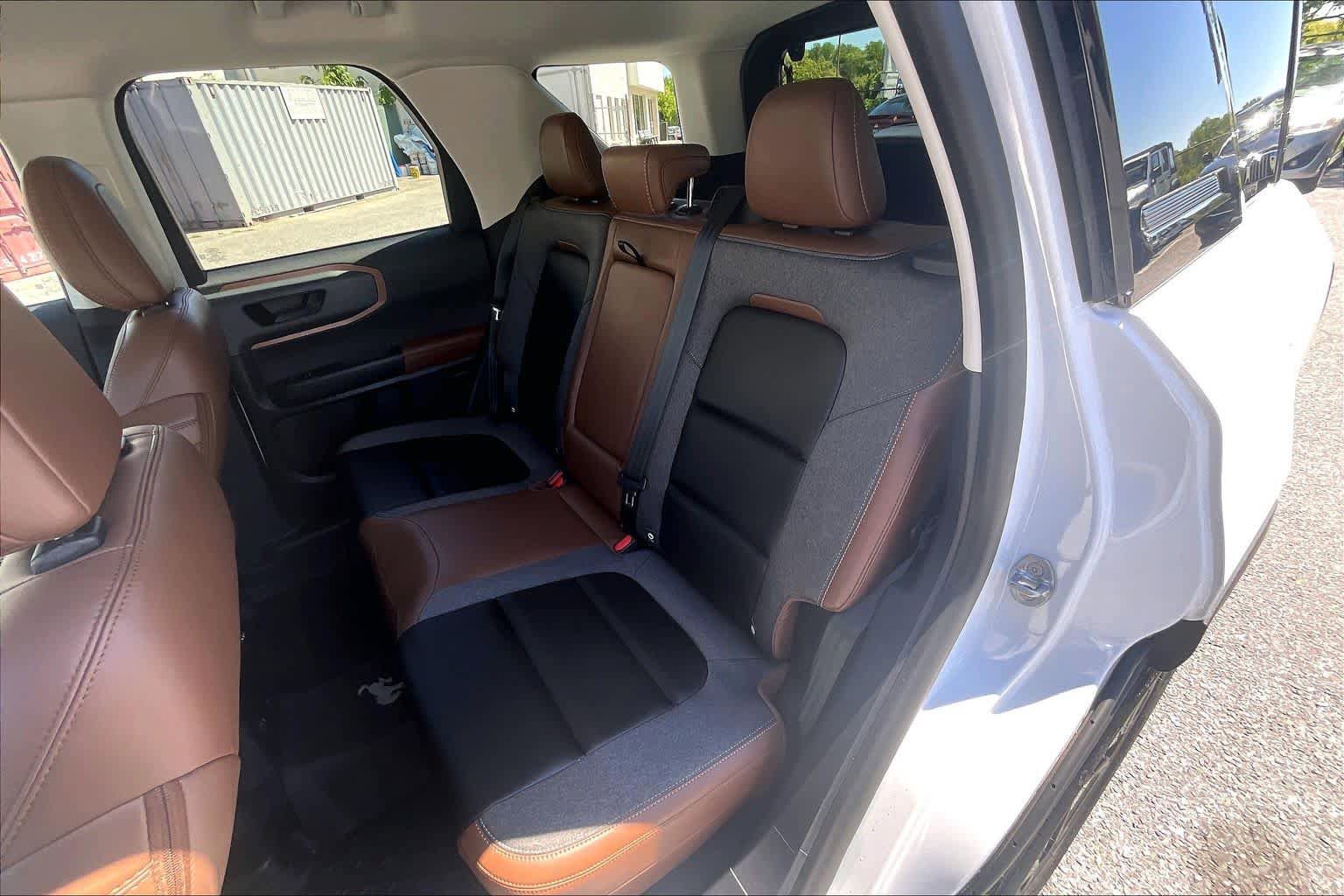 Used 2024 Ford Bronco Sport Outer Banks AWD/4WD image 20