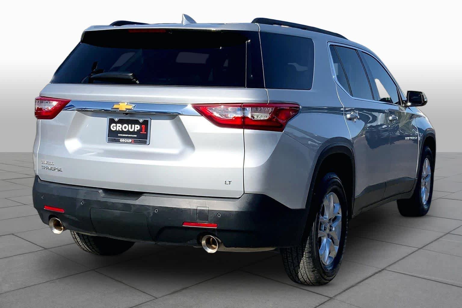 Used 2019 Chevrolet Traverse LT FWD image 13