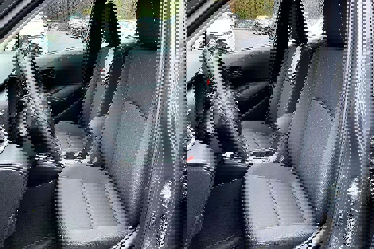 Certified 2025 Toyota Corolla LE image 7