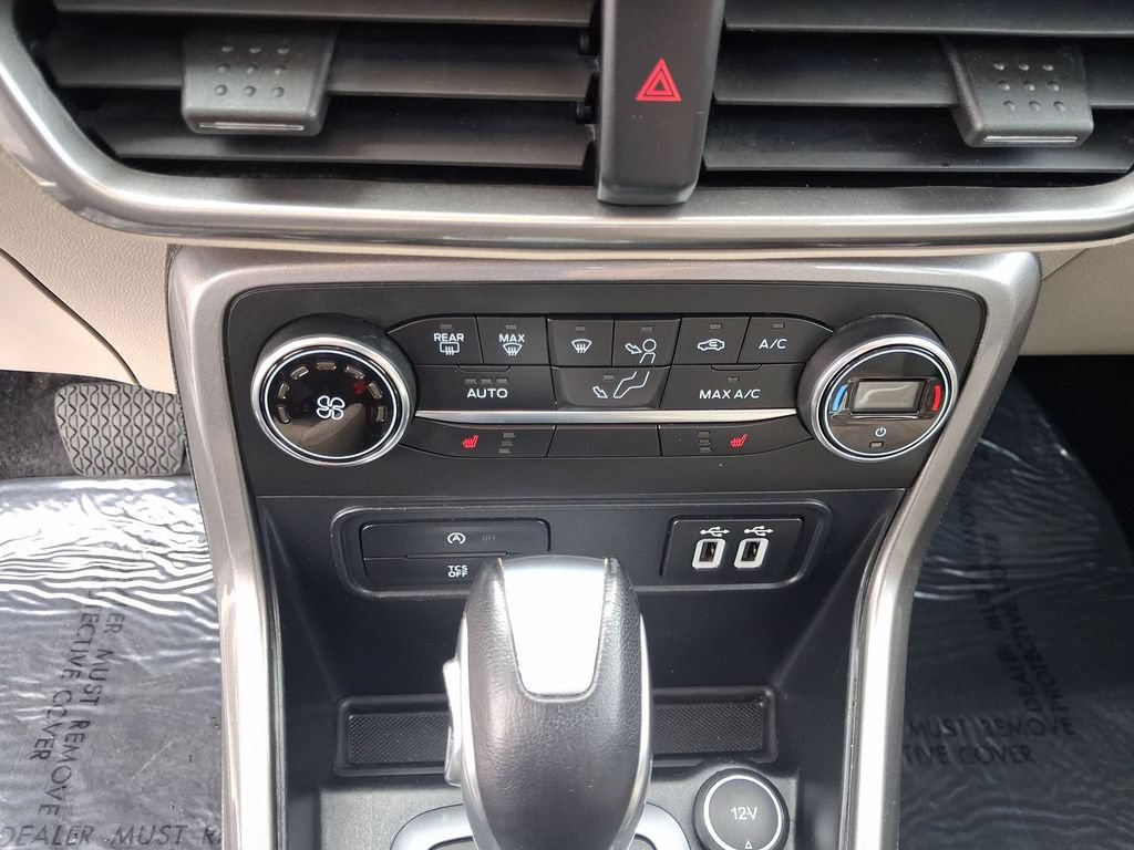 Used 2021 Ford EcoSport SE FWD image 17