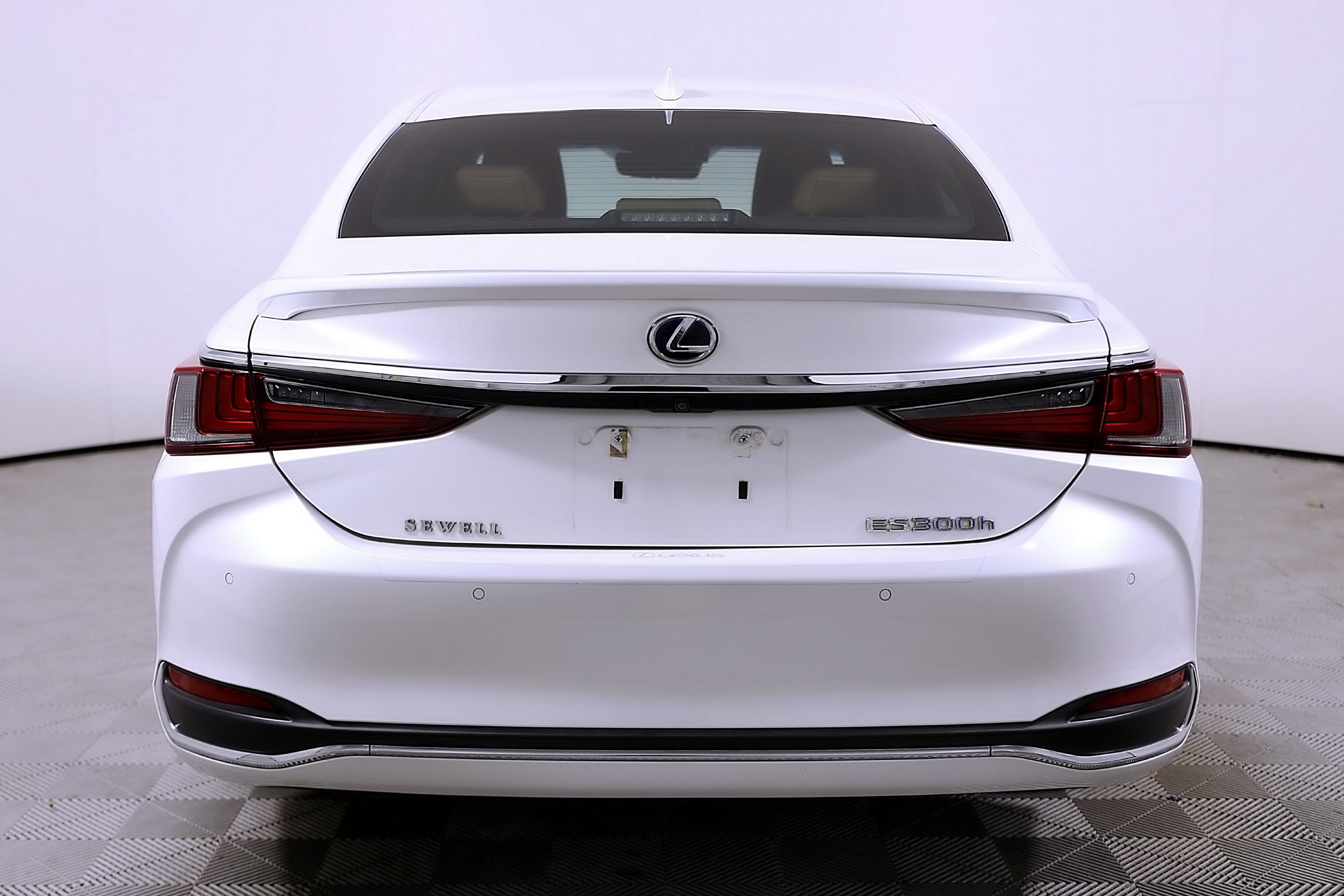 Used 2019 Lexus ES 300h w/ Premium Package FWD image 7