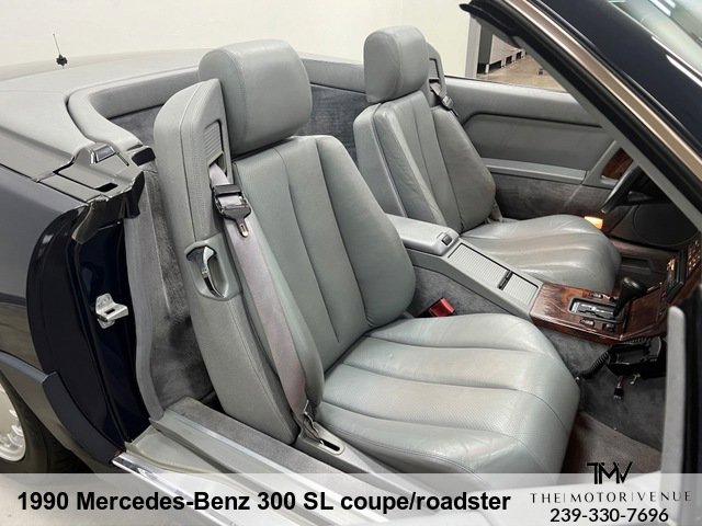 Used 1990 Mercedes-Benz 300 SL image 33