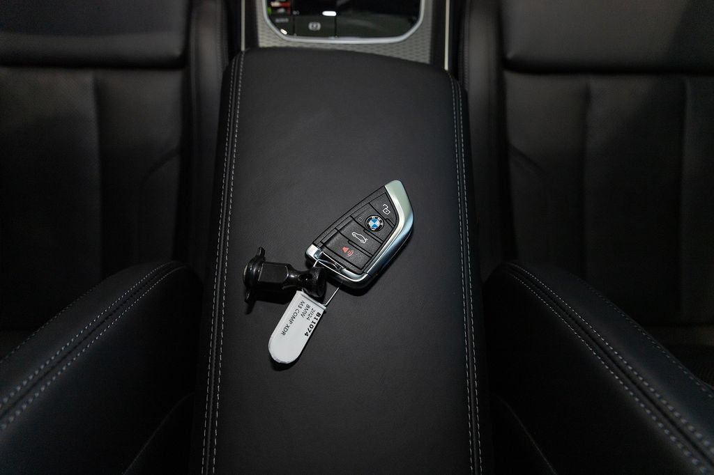 Used 2024 BMW M3 Competition AWD/4WD image 27