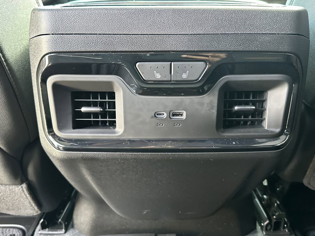 Used 2024 GMC Sierra 2500 AT4 w/ AT4 Premium Plus Package image 25