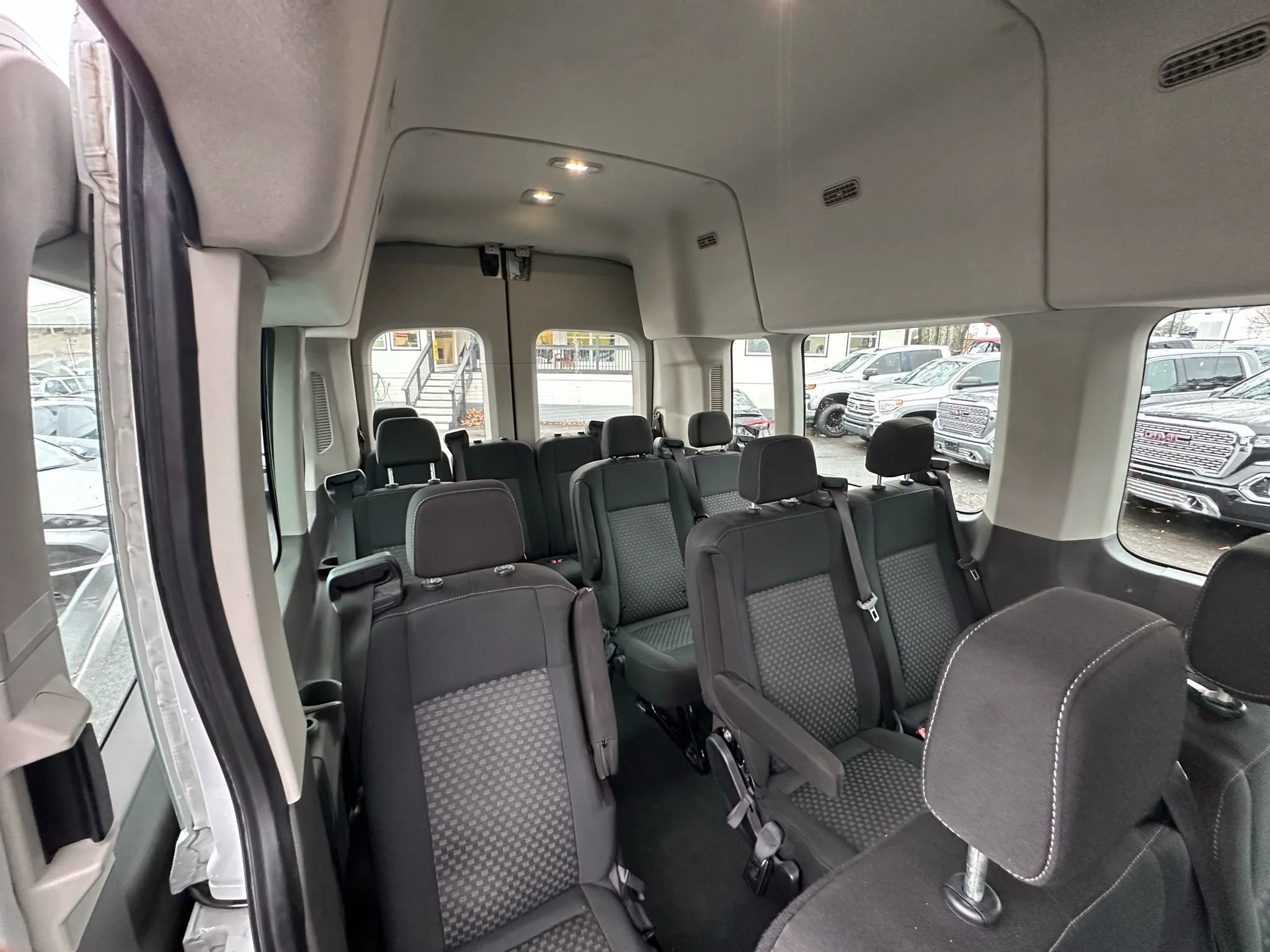 Used 2023 Ford Transit 350 XLT RWD image 13