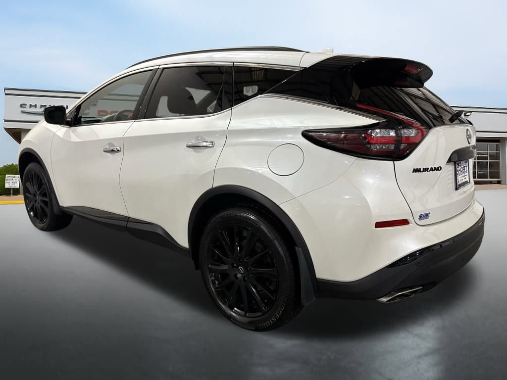 Used 2024 Nissan Murano SV w/ SV Midnight Edition Package FWD image 3