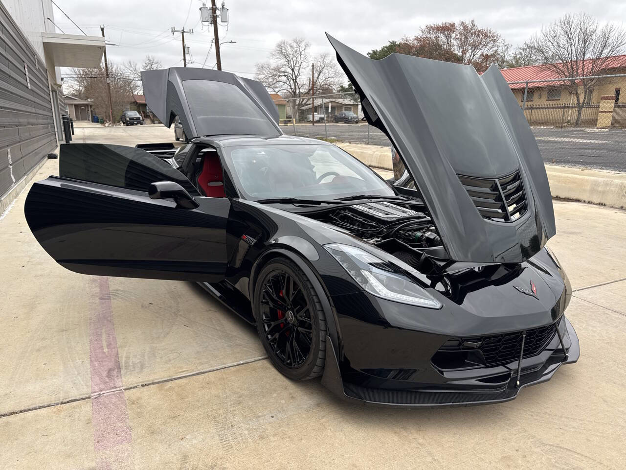 Used 2019 Chevrolet Corvette Z06 RWD image 34